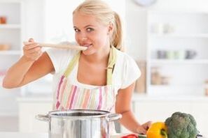 Bereiding van bouillon voor een drinkdieet